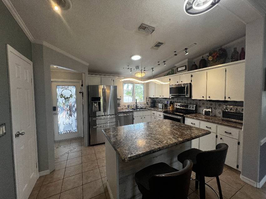 194 Fairway Circle a Winter Haven, FL Mobile or Manufactured Home for Sale